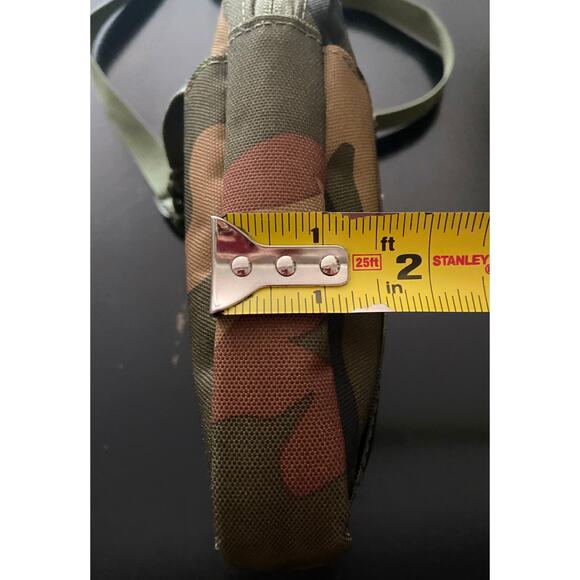 HERSCHEL Green Camo Mini Crossbody Bag (NWOT) - Picture 9 of 10